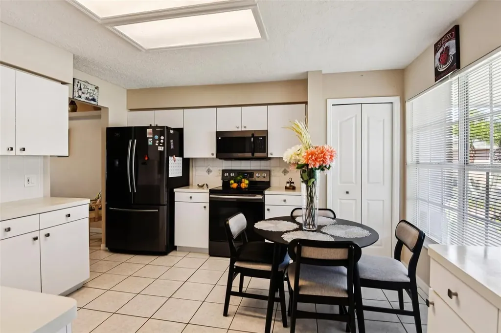 10133 Peoples Loop Port Richey FL 34668