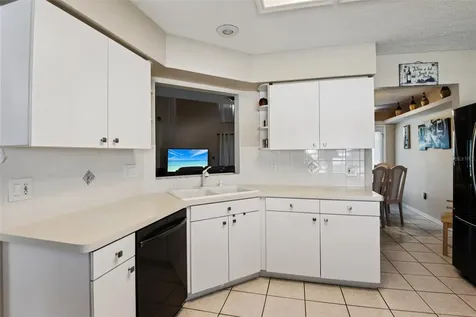 10133 Peoples Loop Port Richey FL 34668