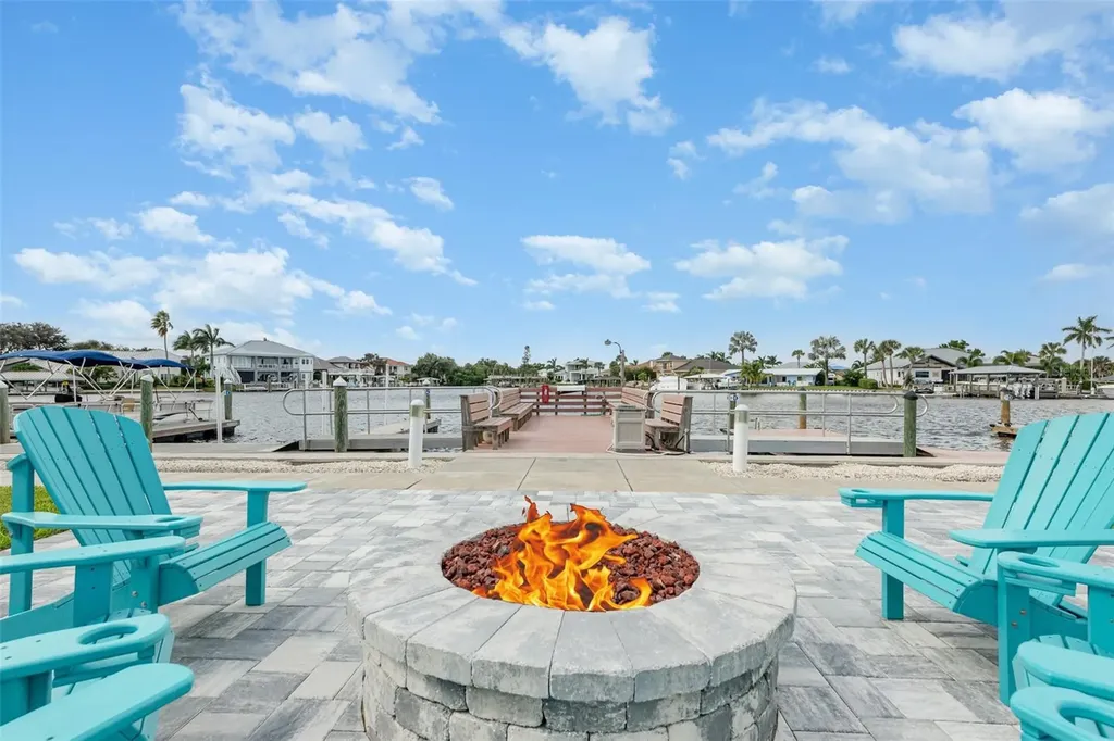 335 N Causeway New Smyrna Beach FL 32169