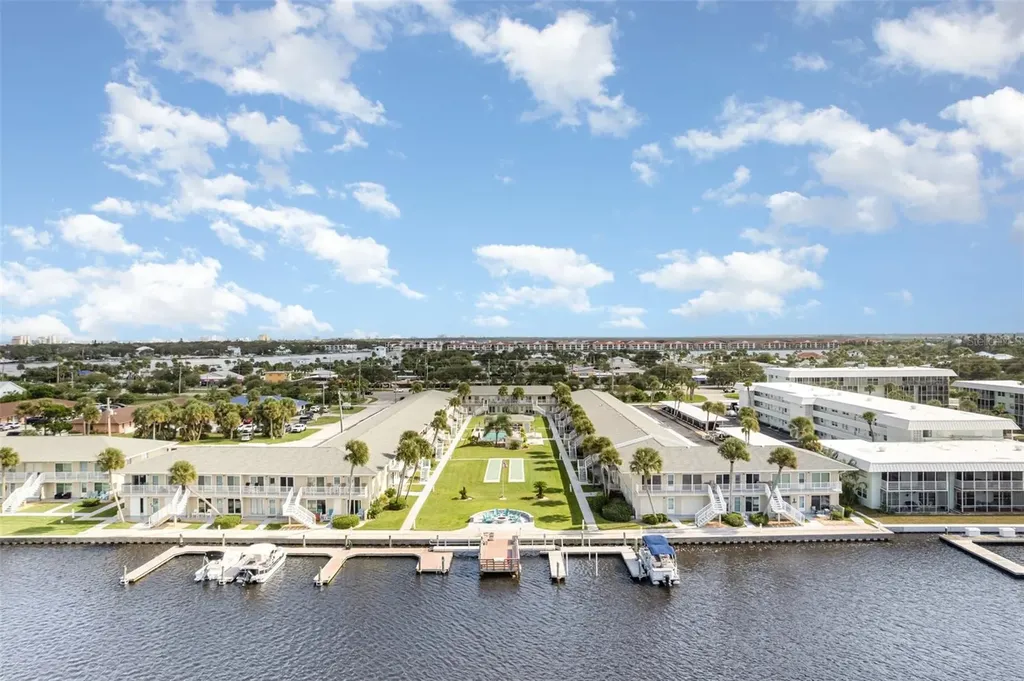 335 N Causeway New Smyrna Beach FL 32169