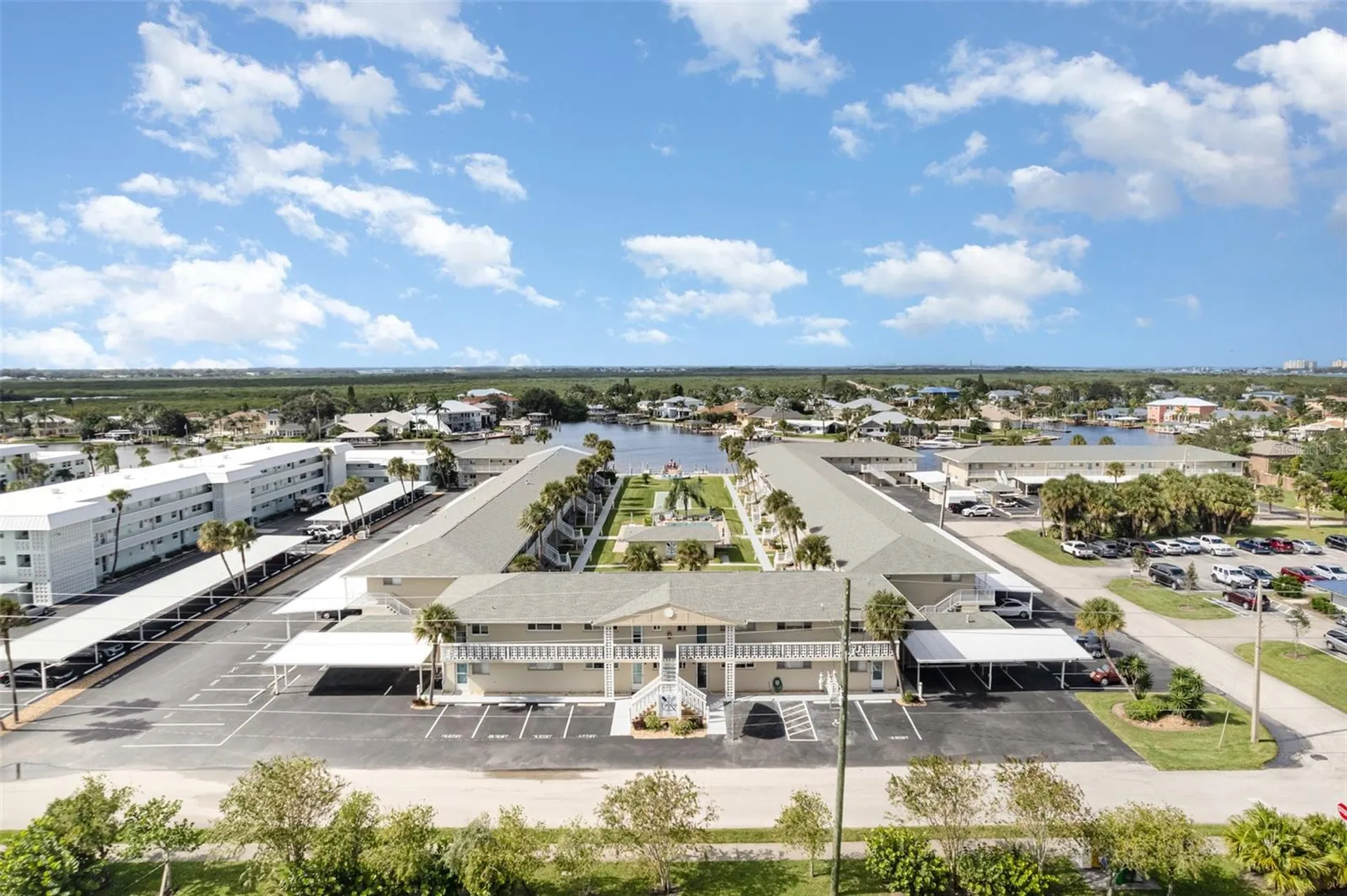 335 N Causeway New Smyrna Beach FL 32169