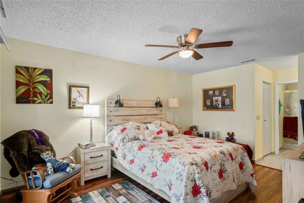 12041 Hoosier Court Hudson FL 34667