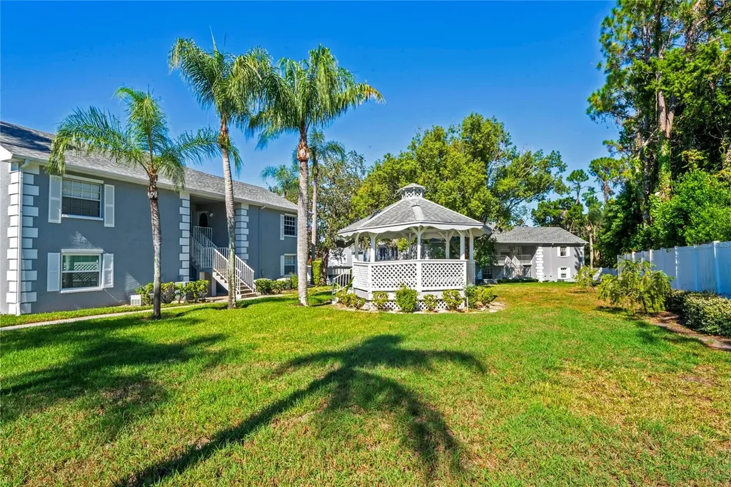 12041 Hoosier Court Hudson FL 34667