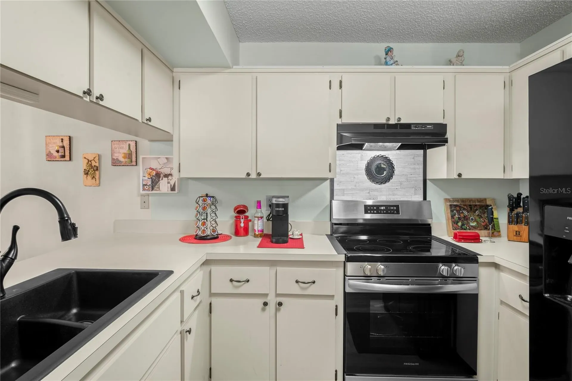 12041 Hoosier Court Hudson FL 34667