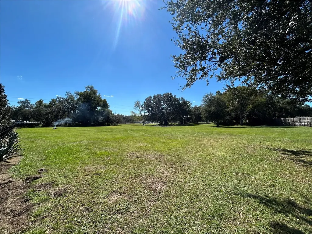 9720 N Road 33 Polk City FL 33868