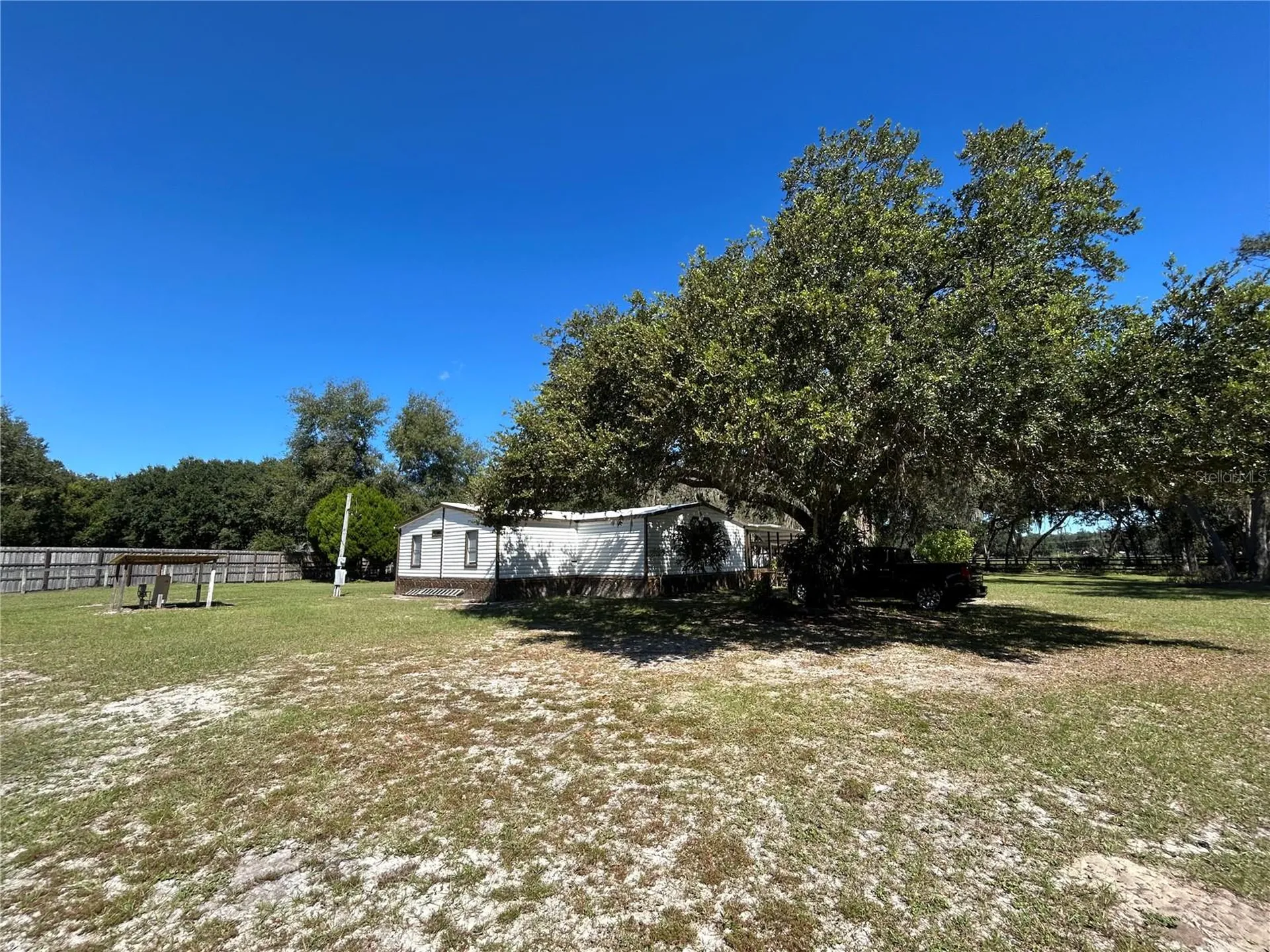 9720 N Road 33 Polk City FL 33868