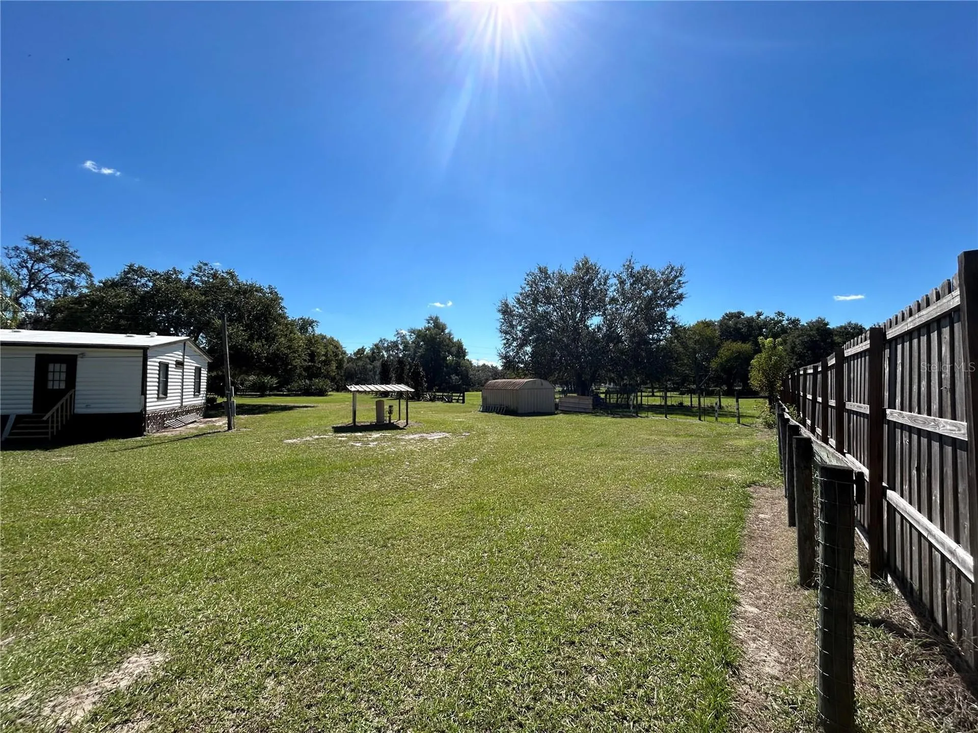 9720 N Road 33 Polk City FL 33868