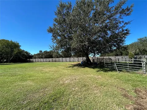 9720 N Road 33 Polk City FL 33868