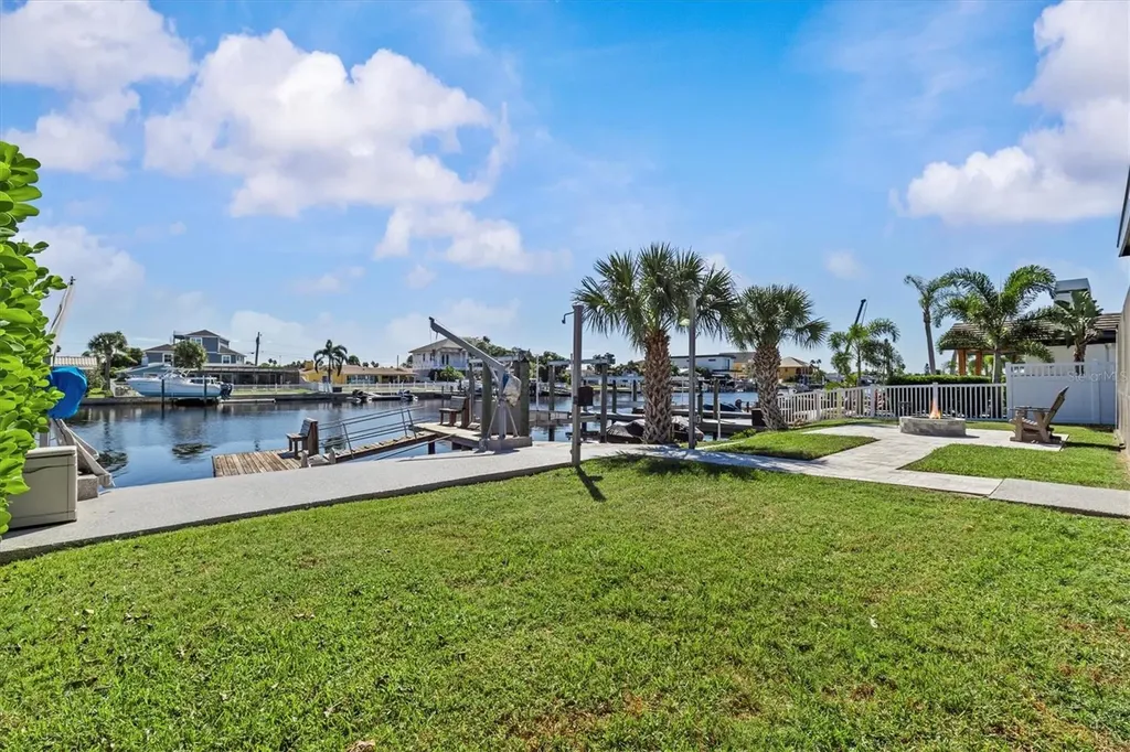 5524 Leeward Lane New Port Richey FL 34652