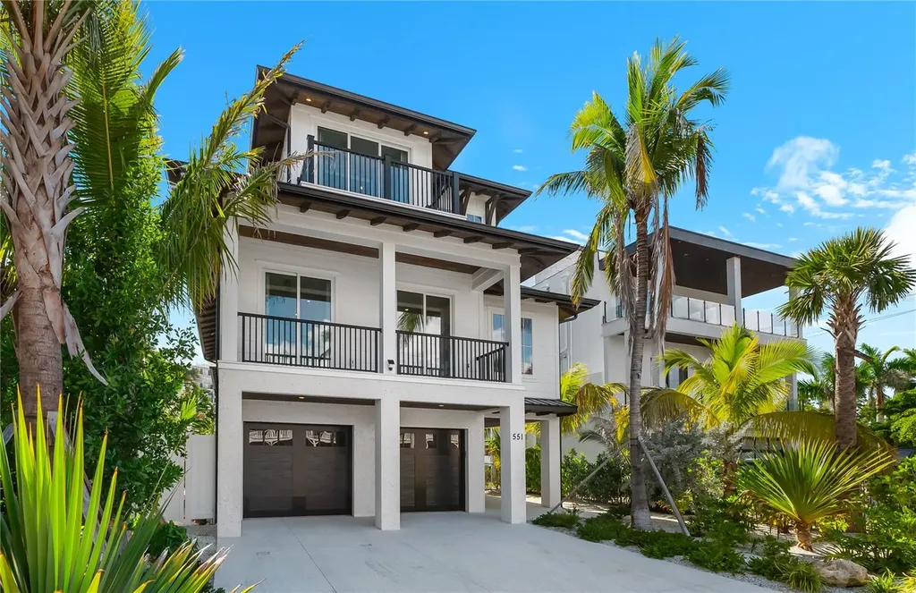 551 S Washington Drive Sarasota FL 34236