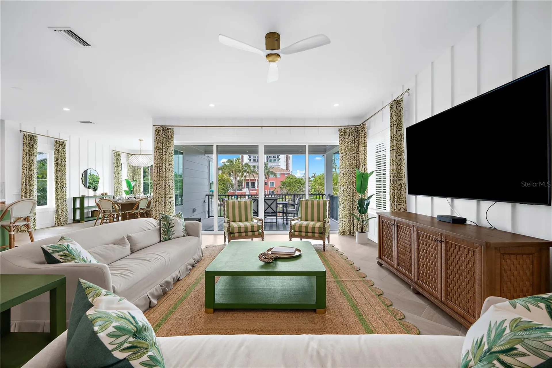 551 S Washington Drive Sarasota FL 34236