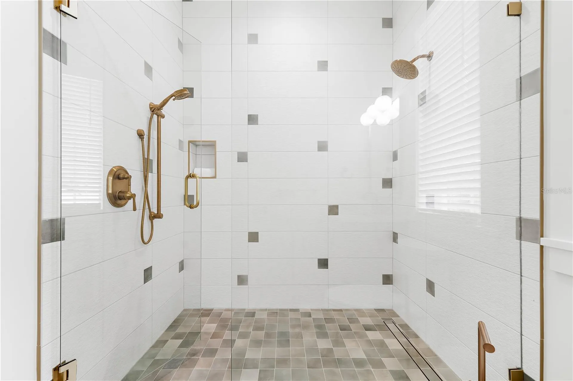 551 S Washington Drive Sarasota FL 34236