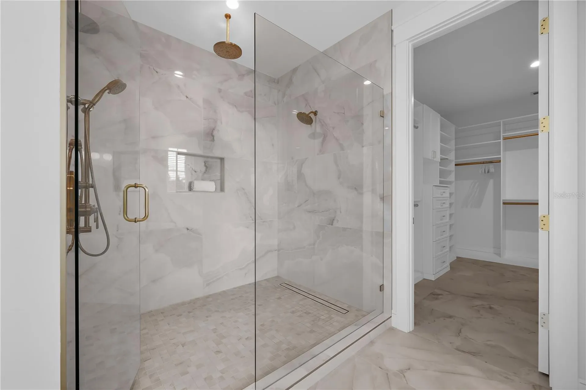 551 S Washington Drive Sarasota FL 34236