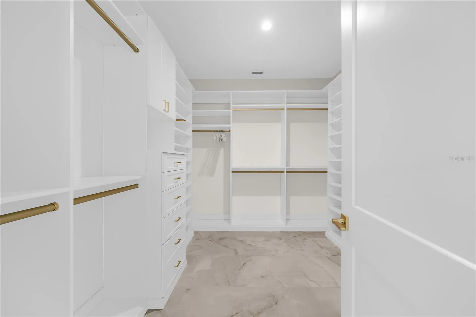 551 S Washington Drive Sarasota FL 34236