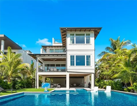 551 S Washington Drive Sarasota FL 34236
