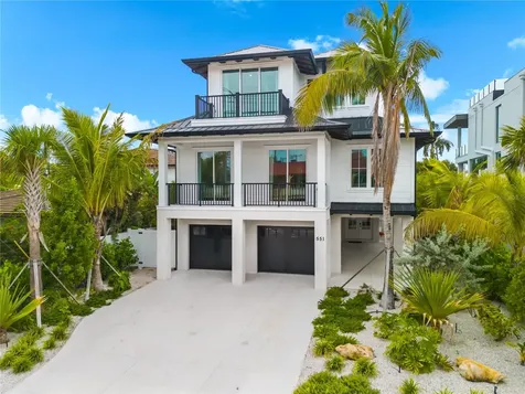 551 S Washington Drive Sarasota FL 34236