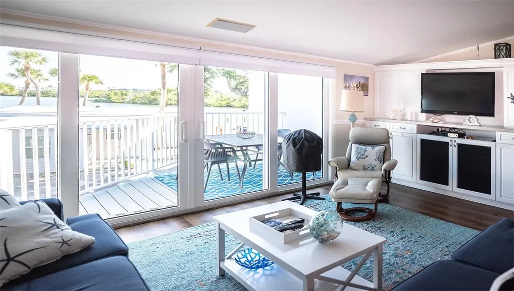 2255 N Beach Road Englewood FL 34223