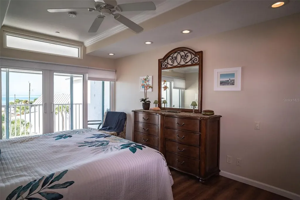 2255 N Beach Road Englewood FL 34223