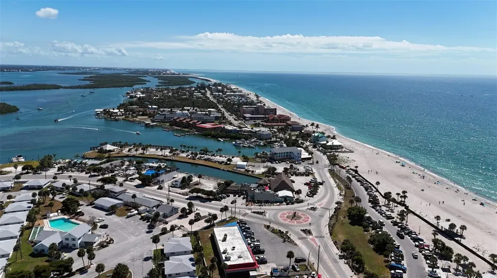 2255 N Beach Road Englewood FL 34223