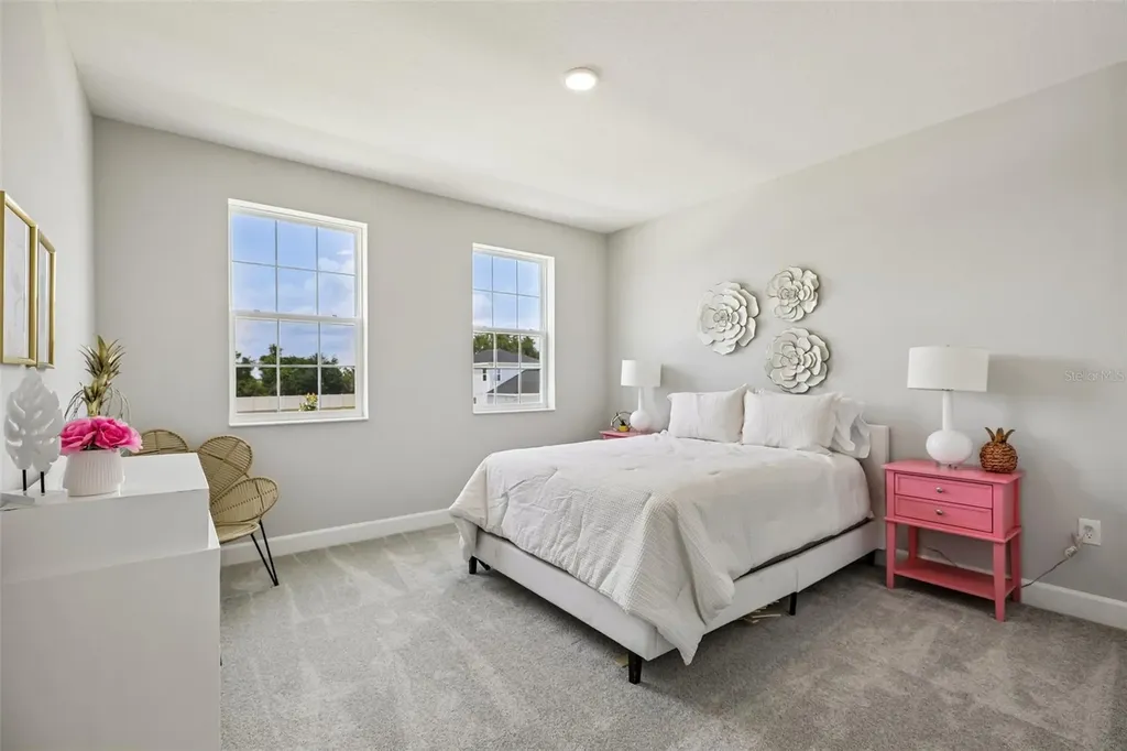 3233 Wolf Lake Avenue Apopka FL 32712
