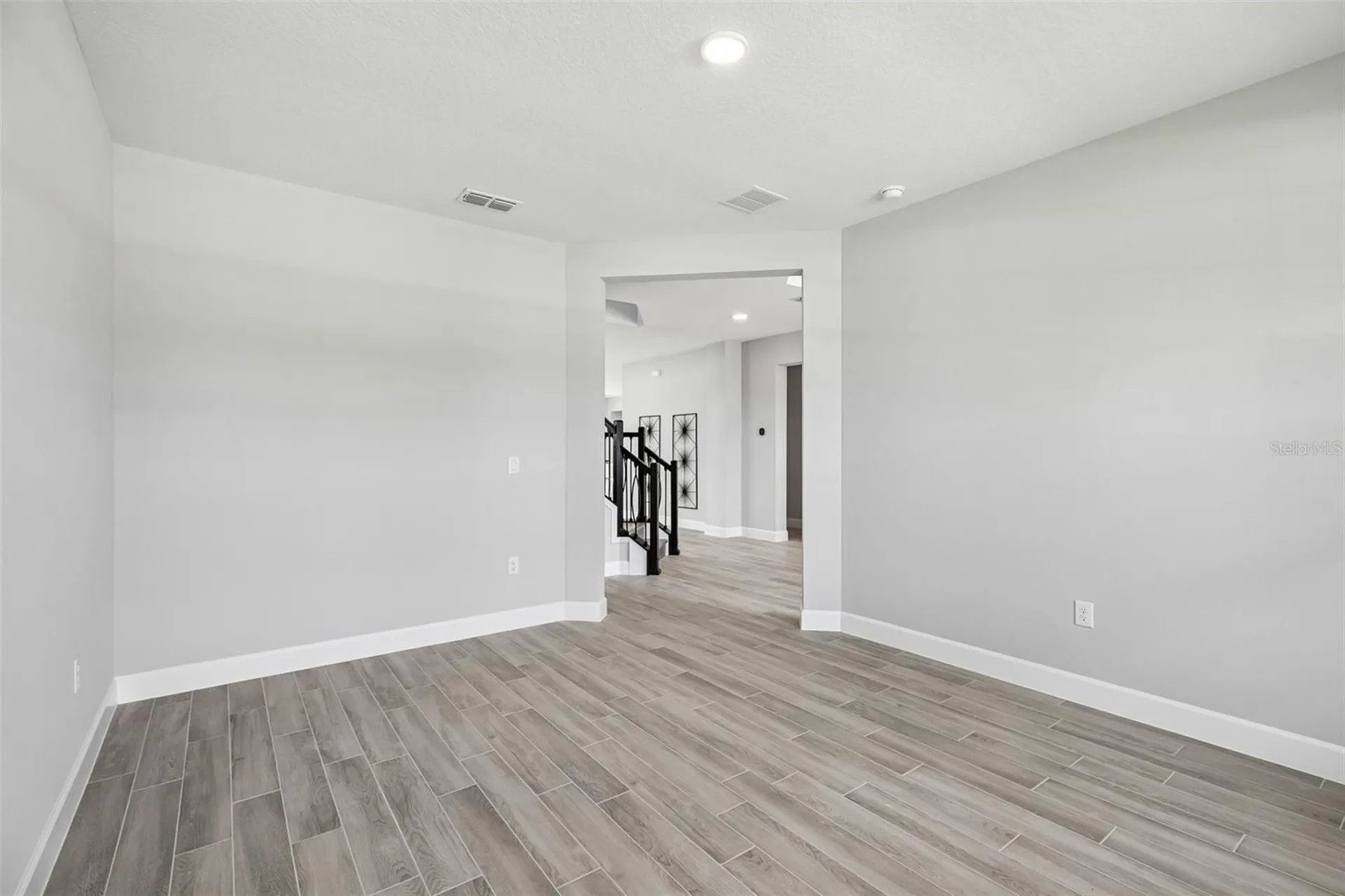 3233 Wolf Lake Avenue Apopka FL 32712