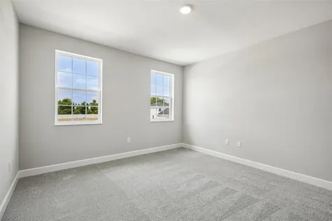 3233 Wolf Lake Avenue Apopka FL 32712