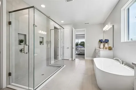 3233 Wolf Lake Avenue Apopka FL 32712