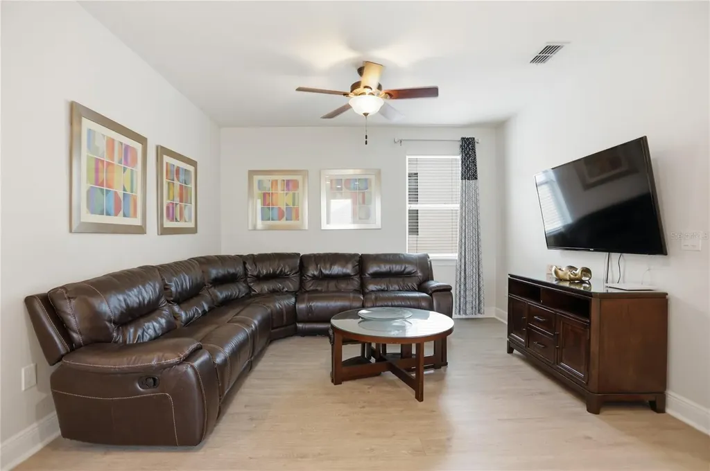 450 Novi Path Kissimmee FL 34747