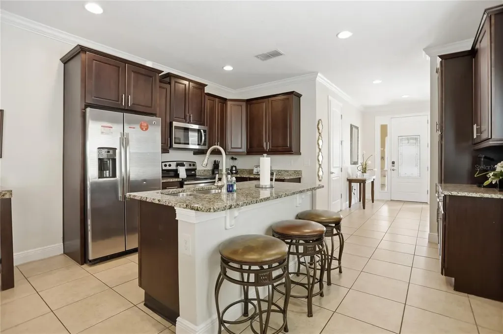 450 Novi Path Kissimmee FL 34747