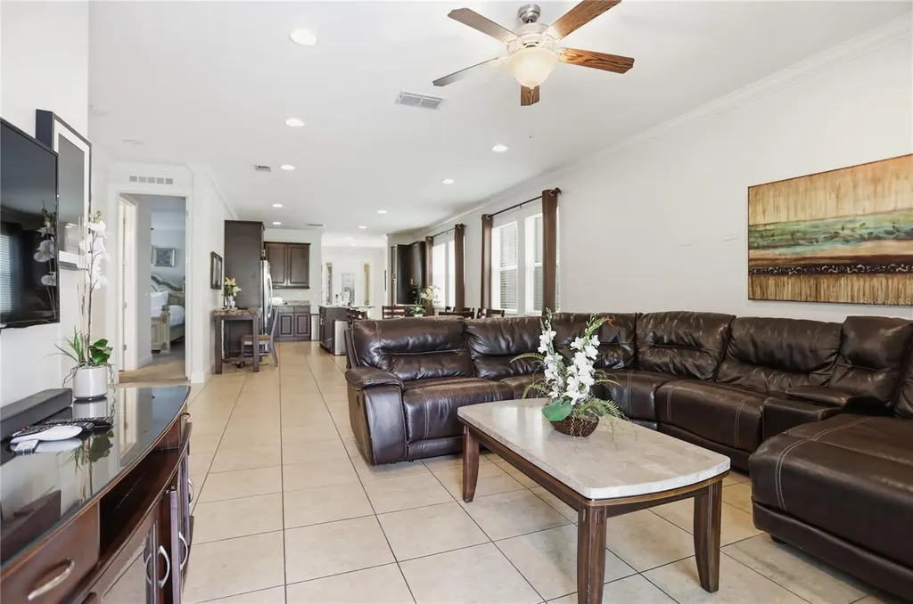 450 Novi Path Kissimmee FL 34747