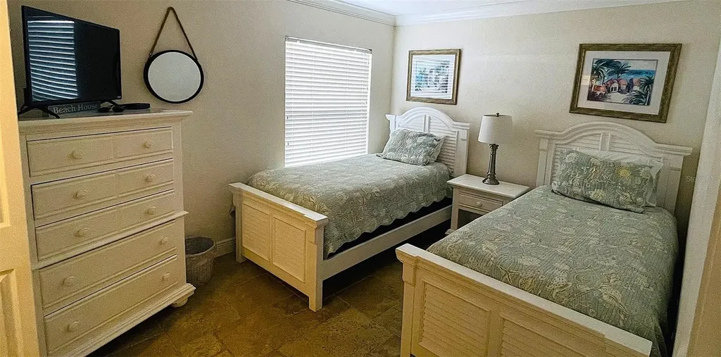 6480 Midnight Pass Road Sarasota FL 34242