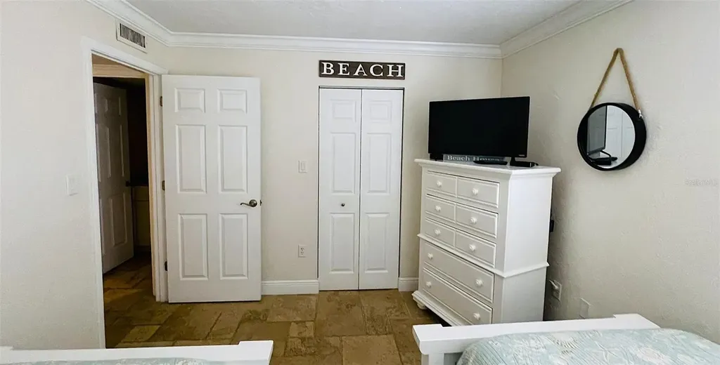 6480 Midnight Pass Road Sarasota FL 34242