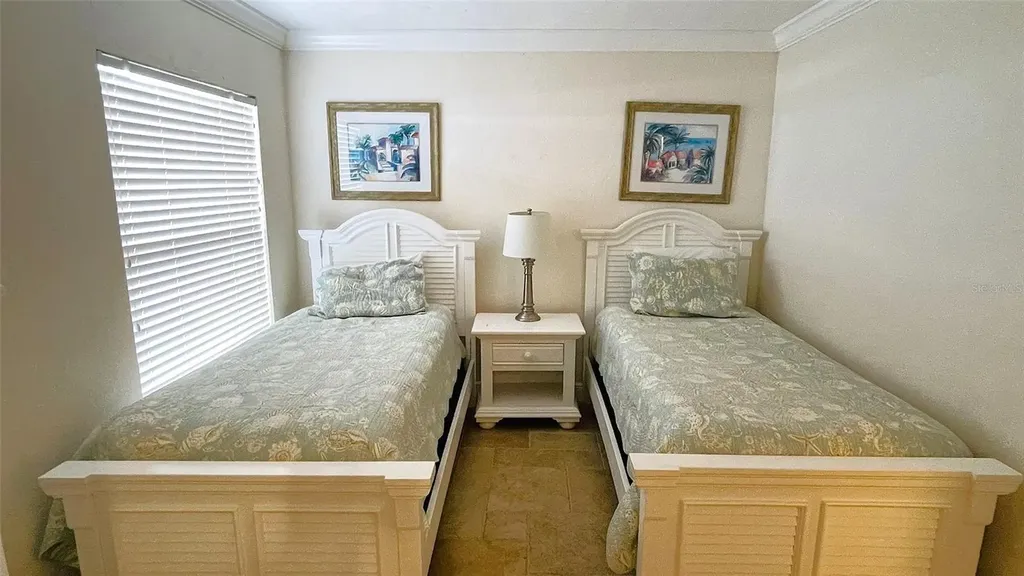 6480 Midnight Pass Road Sarasota FL 34242