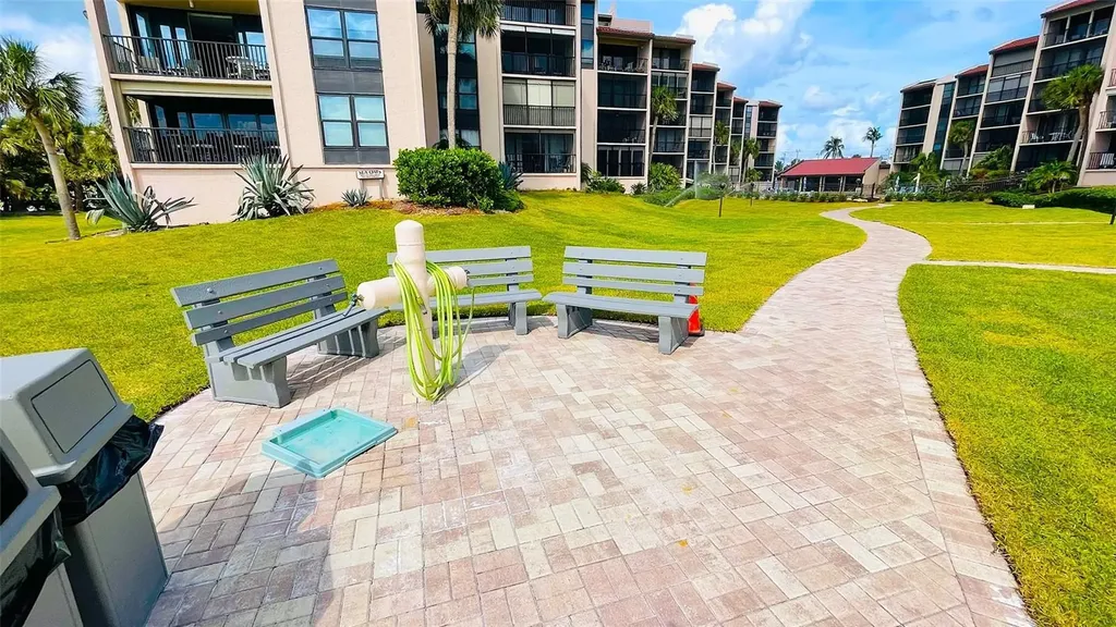 6480 Midnight Pass Road Sarasota FL 34242