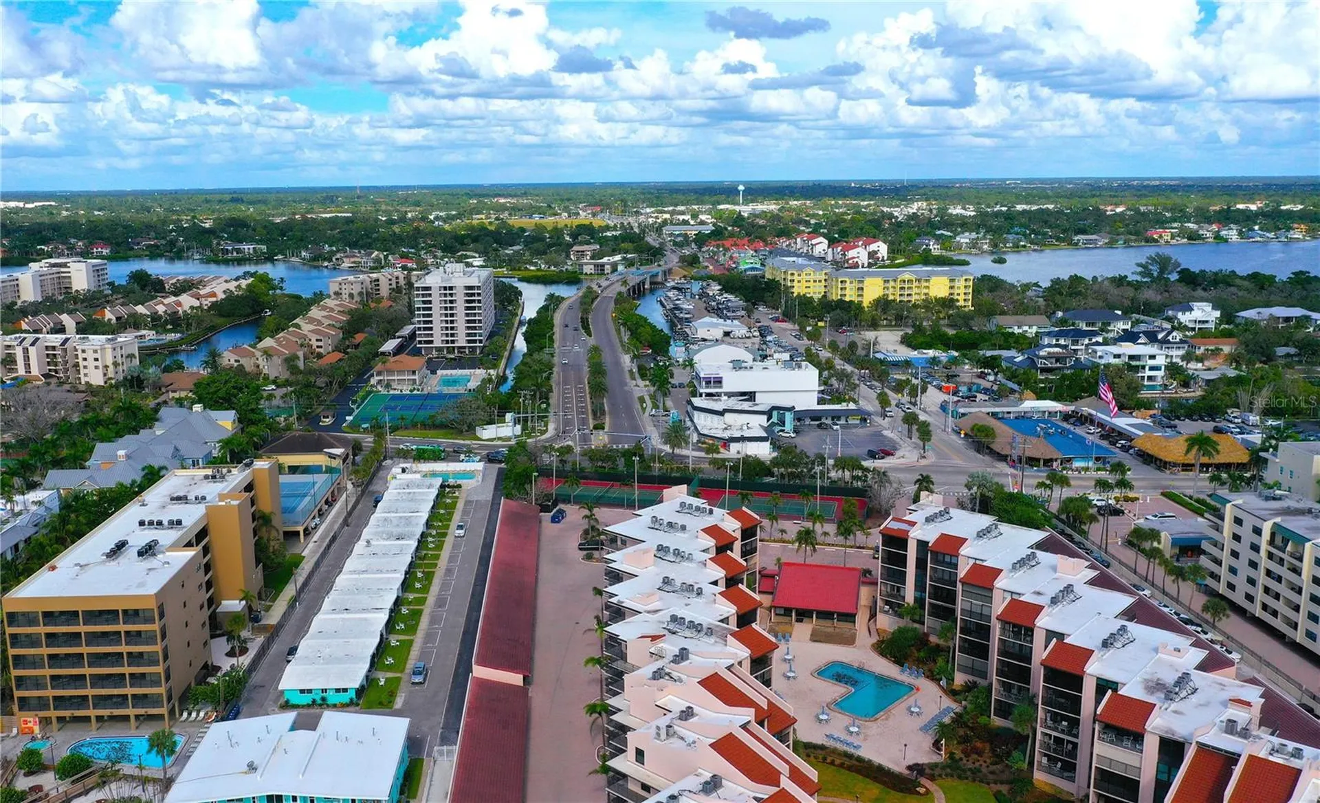 6480 Midnight Pass Road Sarasota FL 34242
