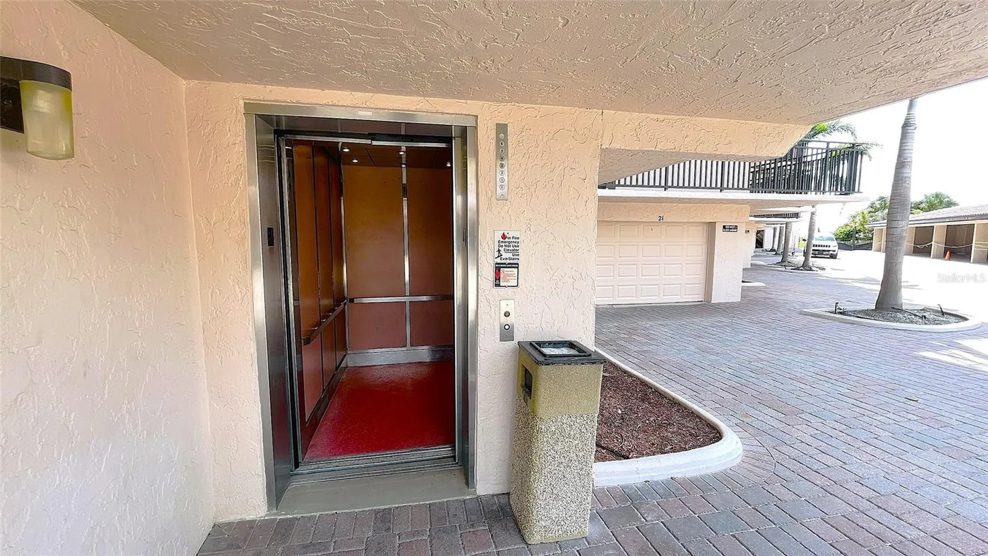 6480 Midnight Pass Road Sarasota FL 34242