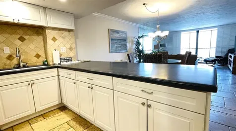 6480 Midnight Pass Road Sarasota FL 34242