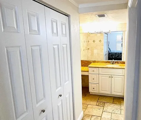 6480 Midnight Pass Road Sarasota FL 34242