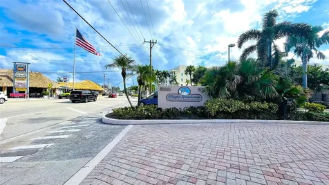 6480 Midnight Pass Road Sarasota FL 34242