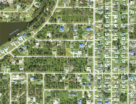 22492 Cleveland Avenue Port Charlotte FL 33954