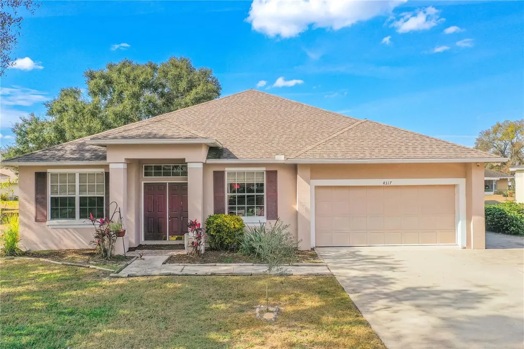 4317 Dinner Lake Drive Lake Wales FL 33859