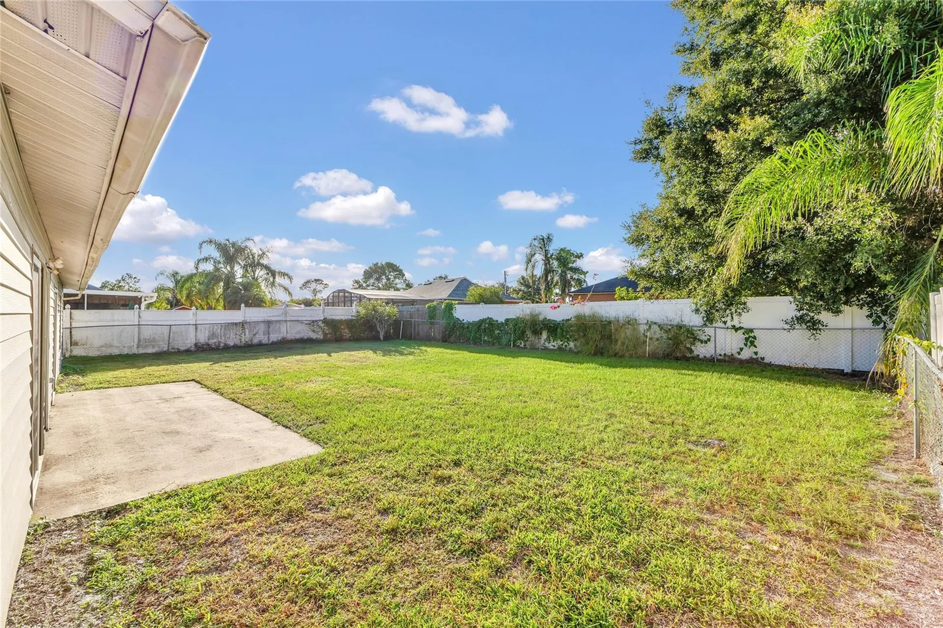975 Derbyshire Drive Kissimmee FL 34758