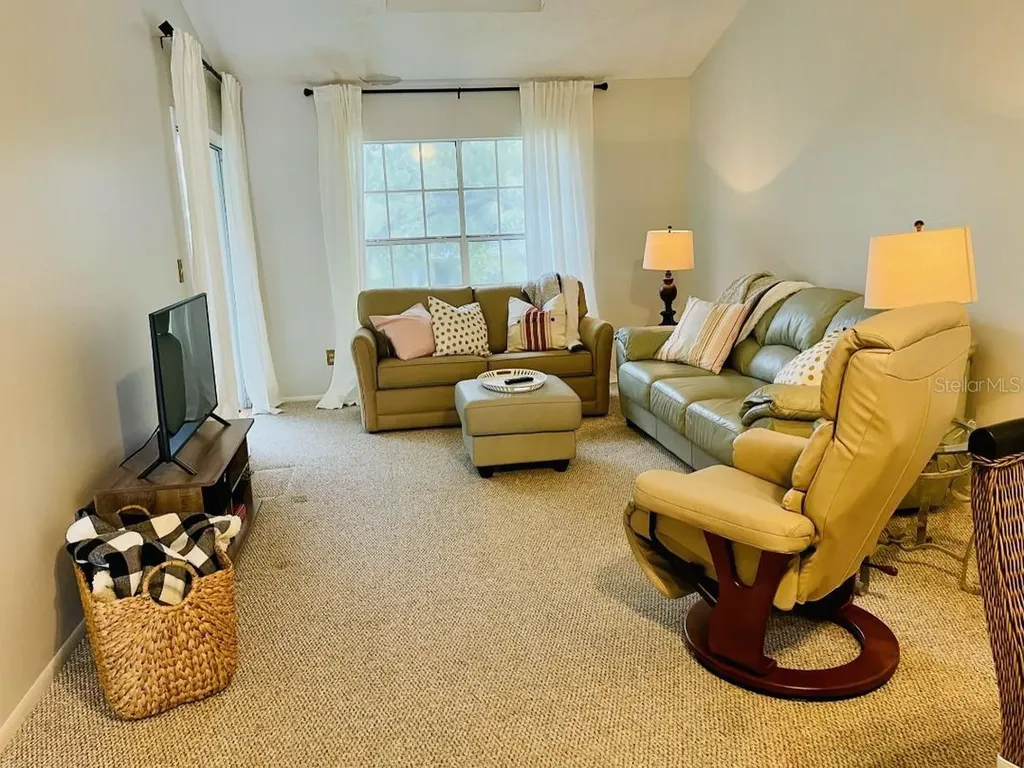 153 Sun Isle Circle Treasure Island FL 33706