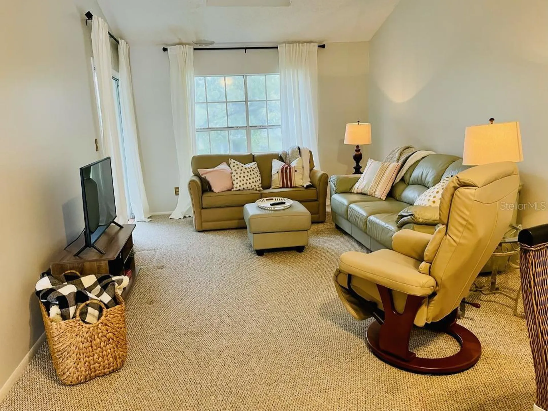 153 Sun Isle Circle Treasure Island FL 33706