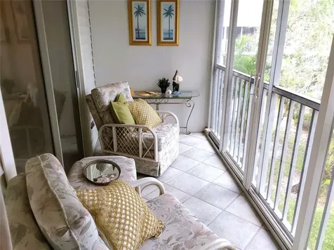 153 Sun Isle Circle Treasure Island FL 33706