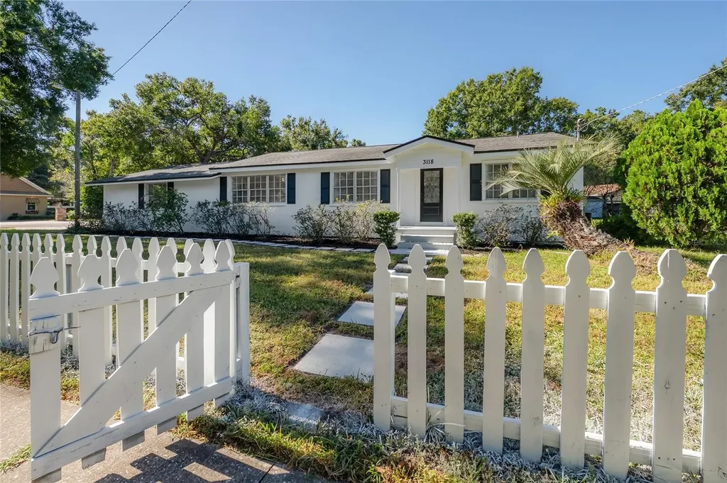 3118 W Sligh Avenue Tampa FL 33614