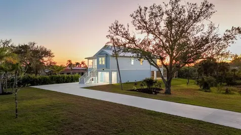 1141 Andrews Street Englewood FL 34224