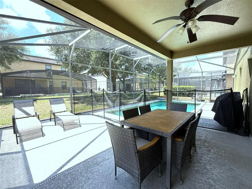 1056 Cypress Pointe Boulevard Davenport FL 33896