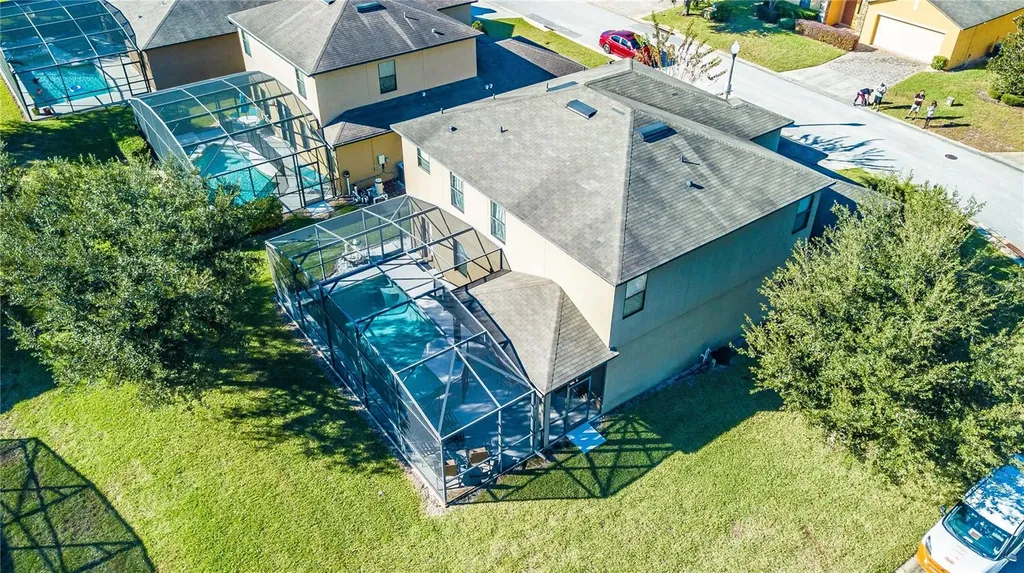 1056 Cypress Pointe Boulevard Davenport FL 33896