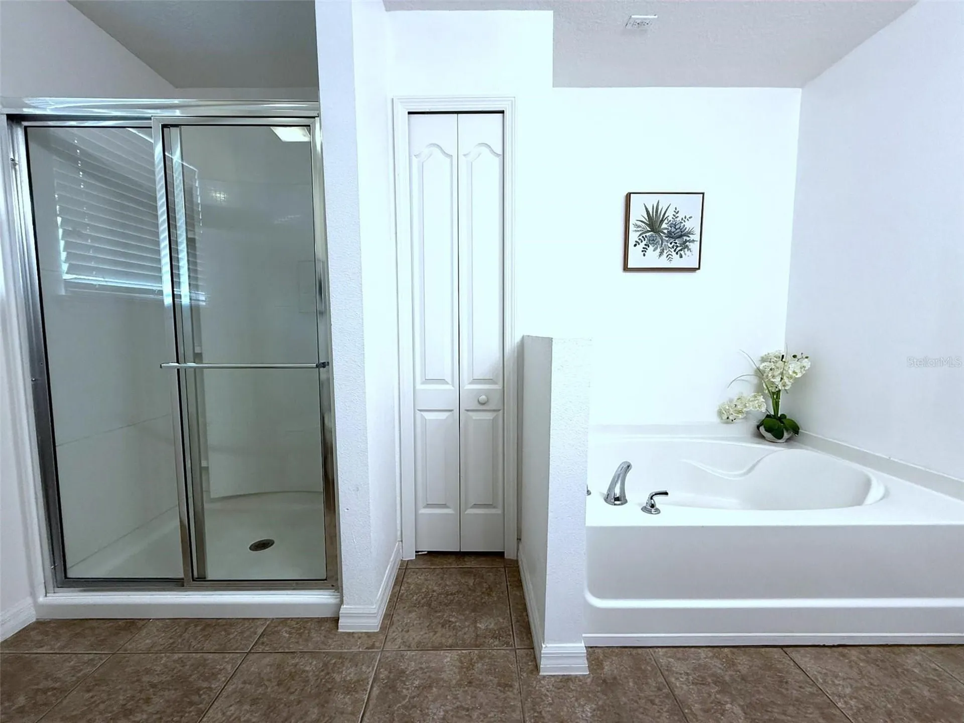 1056 Cypress Pointe Boulevard Davenport FL 33896